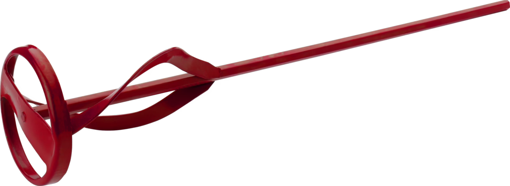 Ein langer roter Metall-Rührquirl als Bohrmaschinenaufsatz, mit kreisförmigem Schutzring und geschwungenen Mischblättern an einem quadratischen Schaft, glänzend lackiert mit leichten Gebrauchsspuren, freigestellt auf weißem Hintergrund.